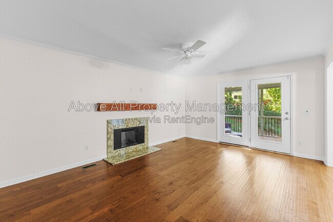 Building Photo - 1202 Belhaven Rd