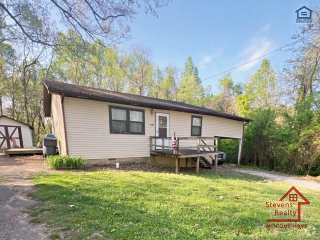 Building Photo - 307 C C Camp Rd