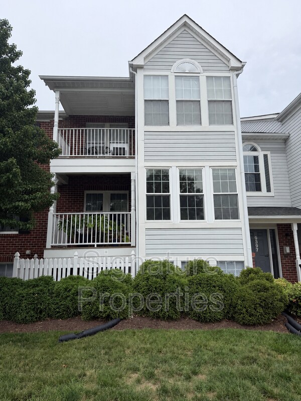 Building Photo - 9397 London Tower Ct