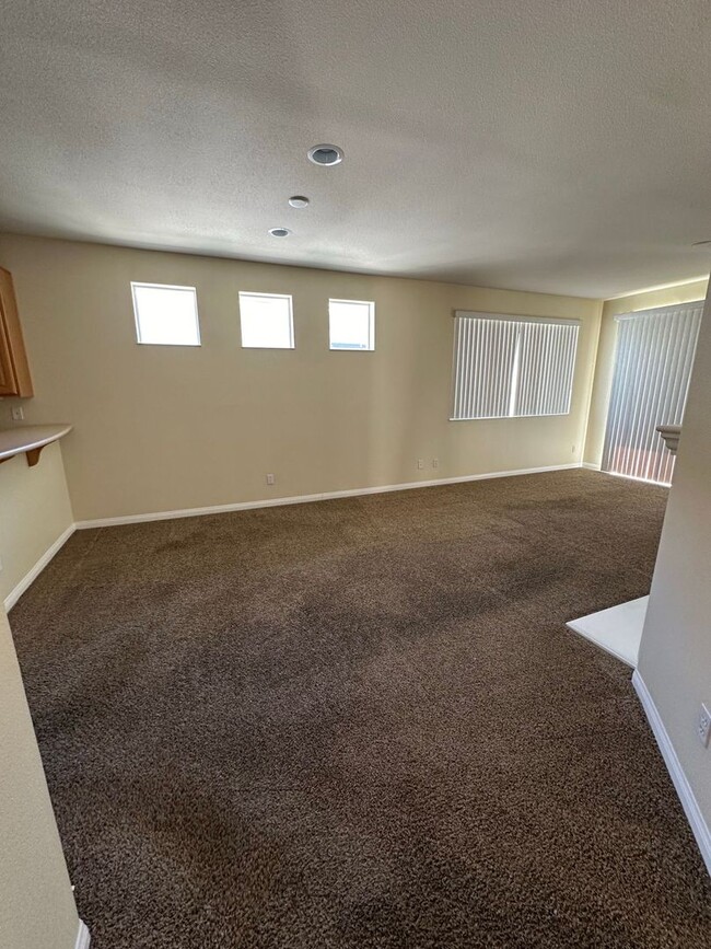 Building Photo - CUTE 2 BEDROOM HOME IN JESS RANCH 55+ COMM...