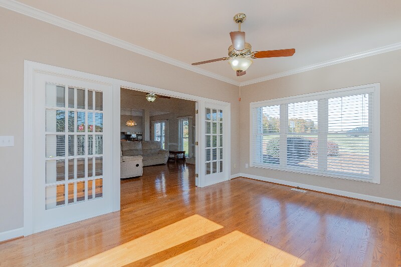 Building Photo - 101 St Charles Ct