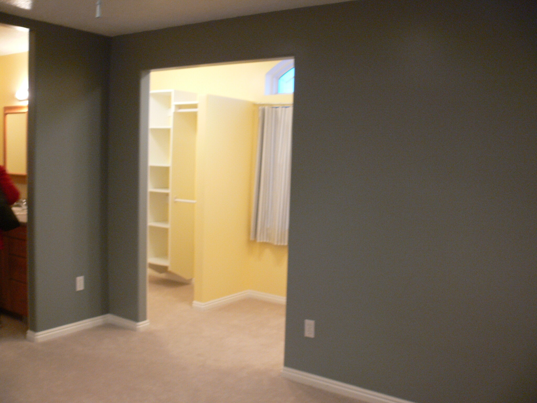 Building Photo - 936 Meadowbrook Dr