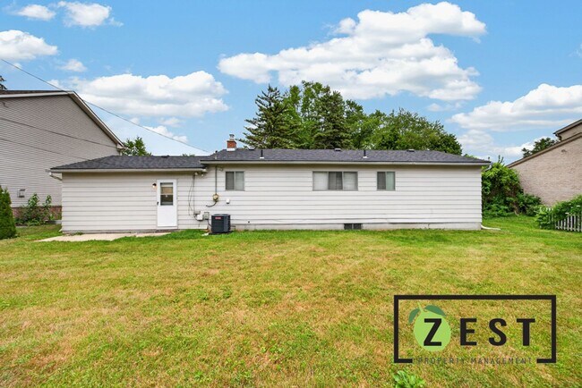 Building Photo - Cozy 3 bd Home in Excellent Area! Open House Sunday, August 9,2026 @ 2p-3p