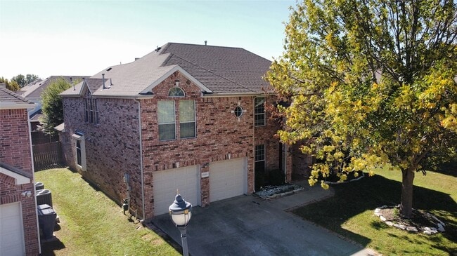 Building Photo - 15195 Shellwood Ln