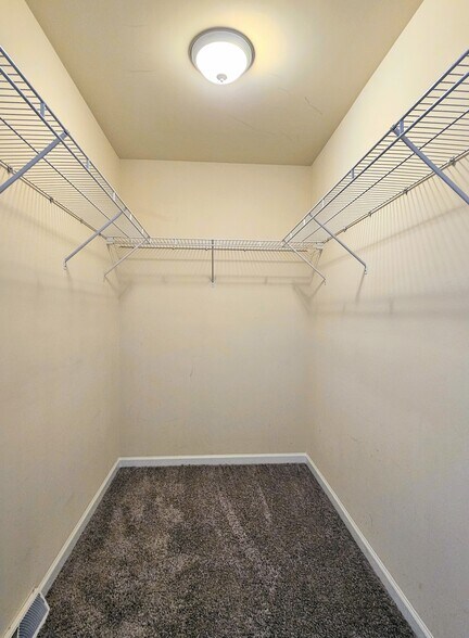 Building Photo - 21 Granite Dr