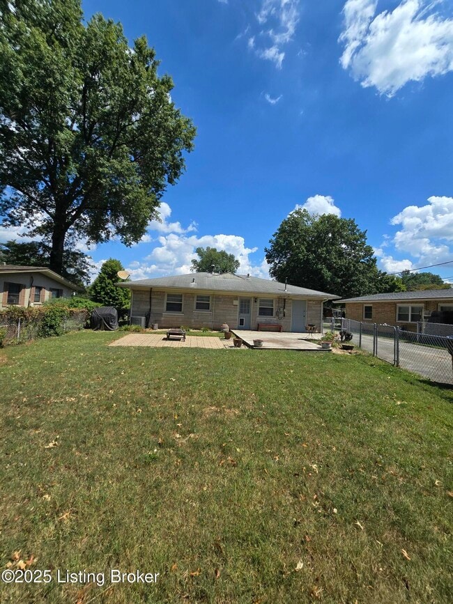 Building Photo - 1824 Wickham Way