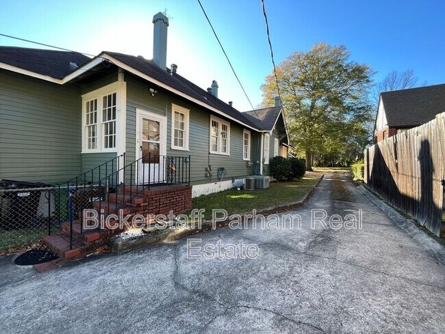 Building Photo - 1310 Stark Ave