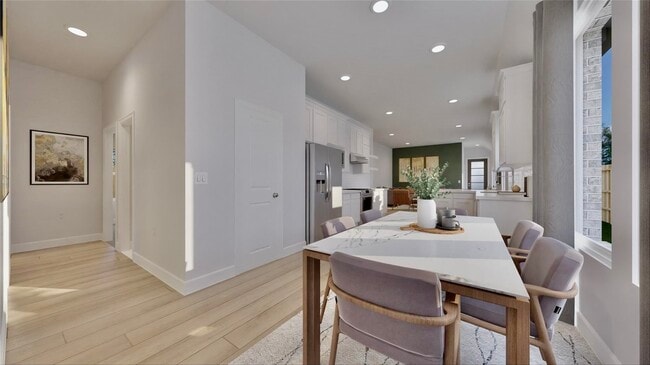 Building Photo - 31425 Moore Rd