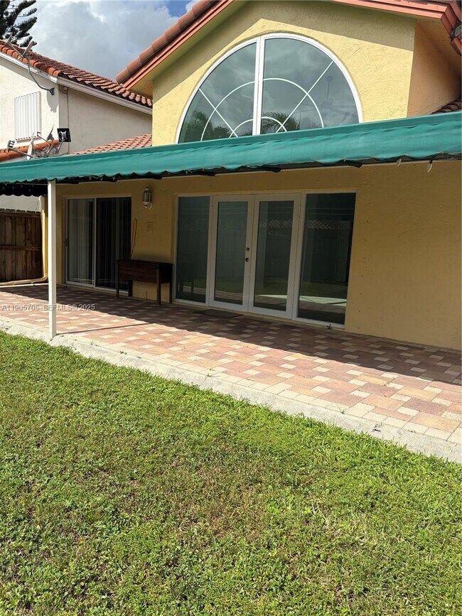 Building Photo - 10572 NW 51st Terrace