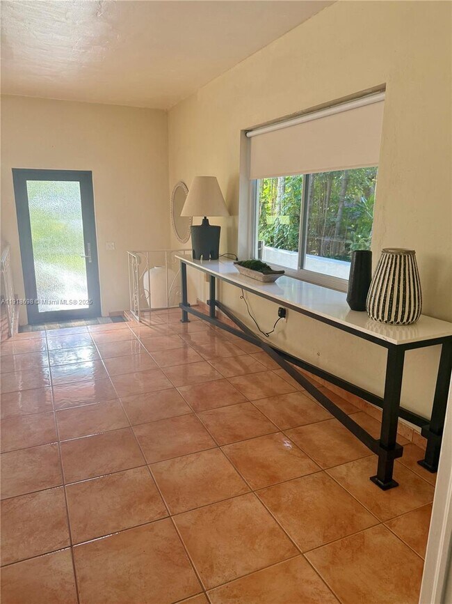 Building Photo - 6312 Alton Rd