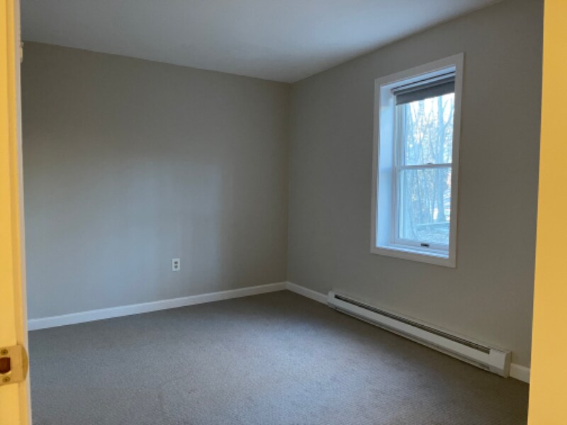 Building Photo - 3 Cook St