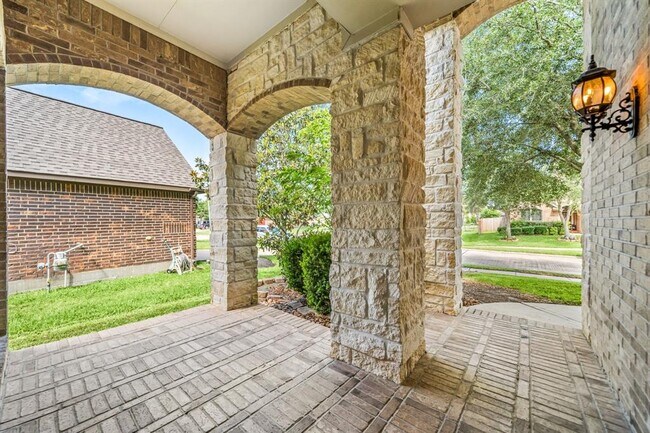 Building Photo - 2107 Pearl Bay Ct