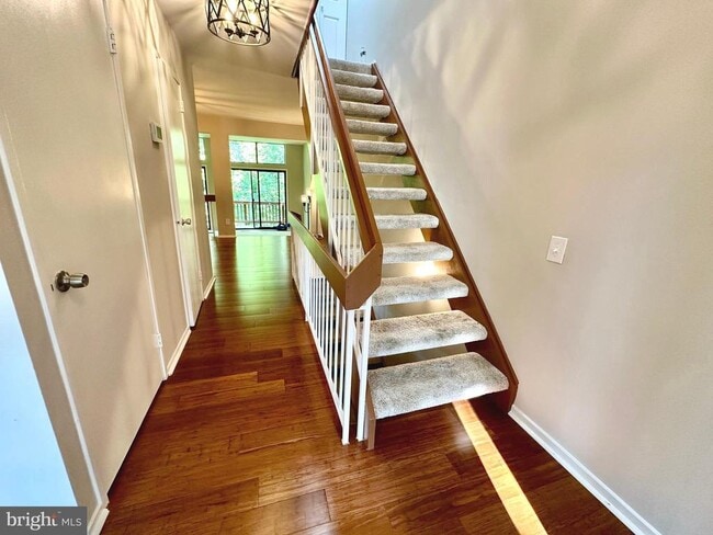 Building Photo - 1526 Scandia Cir