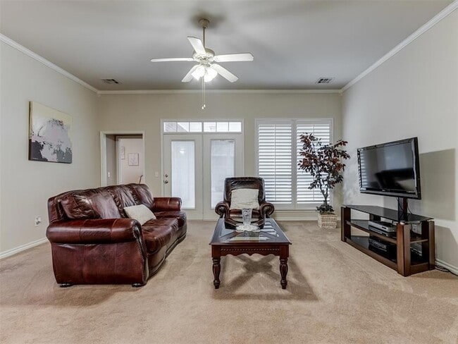 Building Photo - 15400 Swallowtail Rd