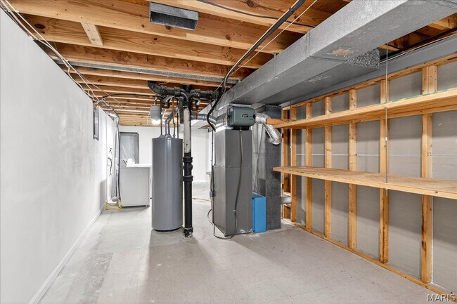 Building Photo - 354 Burncoate Dr