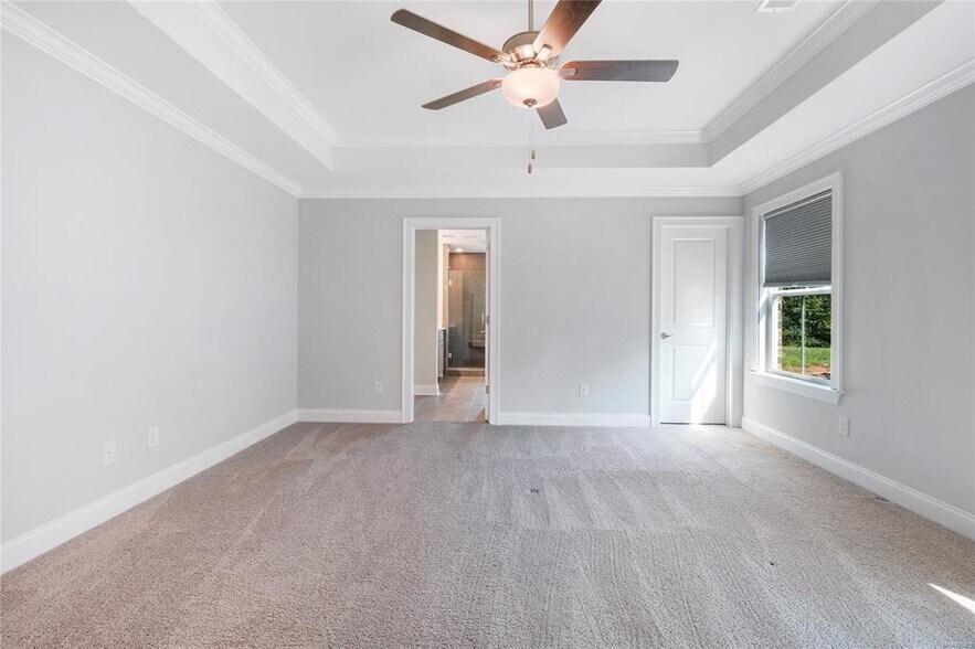 Building Photo - 994 Pearl Dr