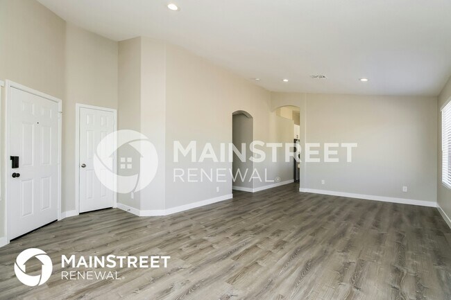 Building Photo - 8402 S 20th Pl