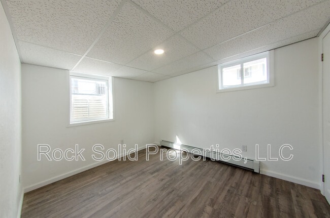 Building Photo - 1301 E 23rd St