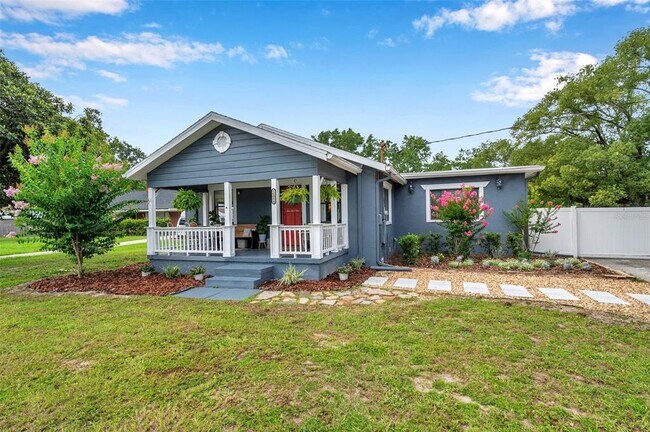 Building Photo - 16084 Stur St