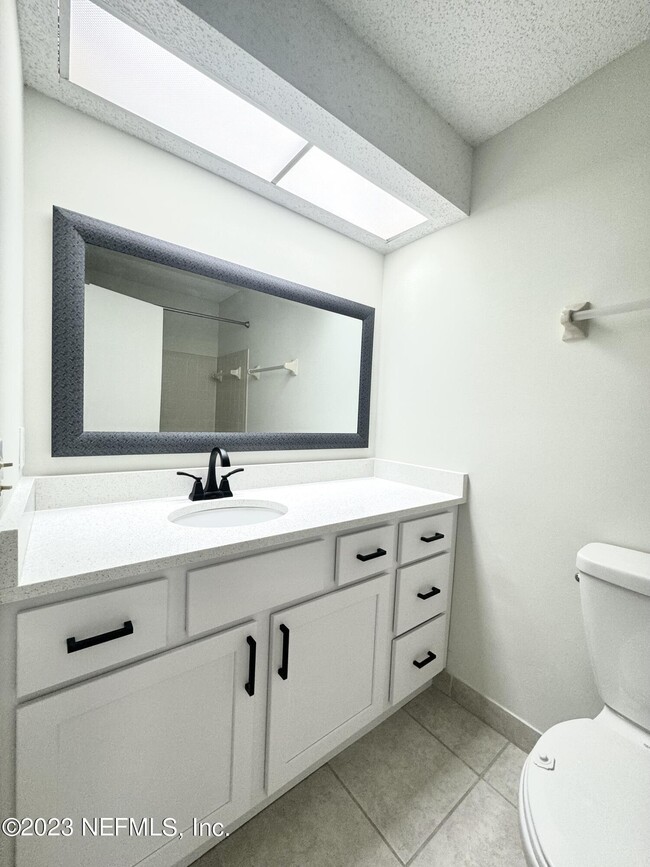 Building Photo - 103 Quail Cove