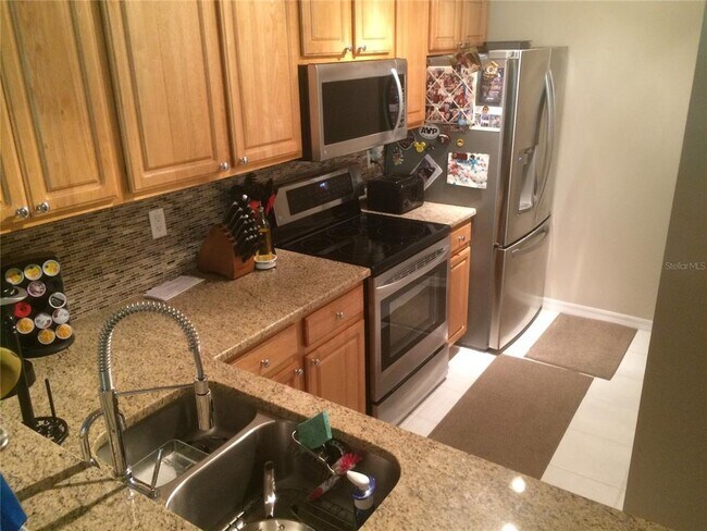 Building Photo - 5691 Bentgrass Dr