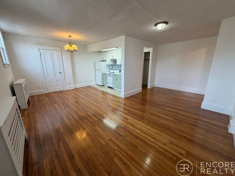 Building Photo - 24 Mt Vernon St