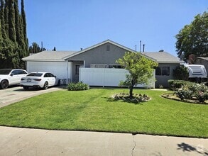 Building Photo - 1604 E Palm Ave