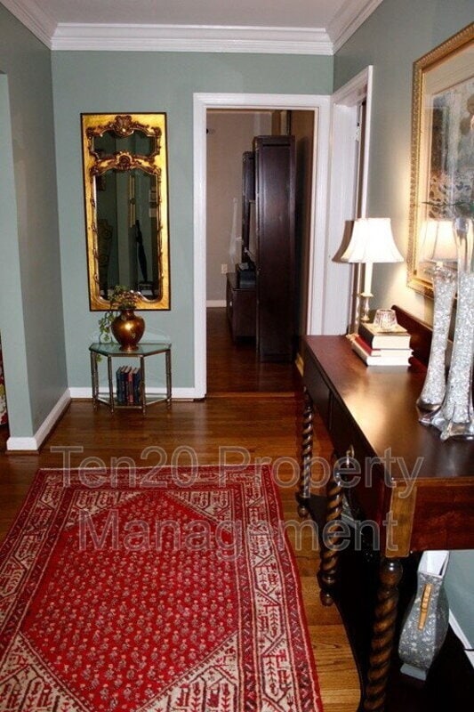 Building Photo - 3308 Junaluska Dr