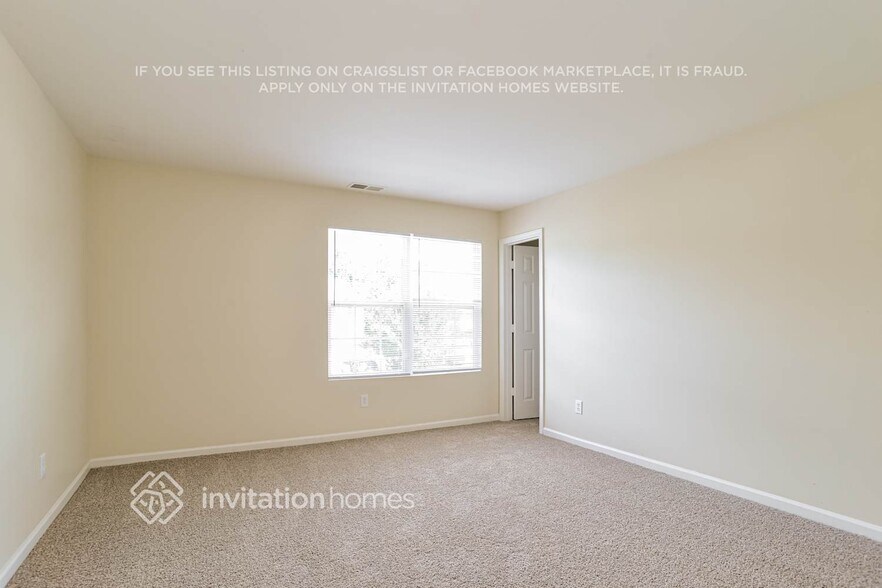 Building Photo - 9427 Bayview Pkwy