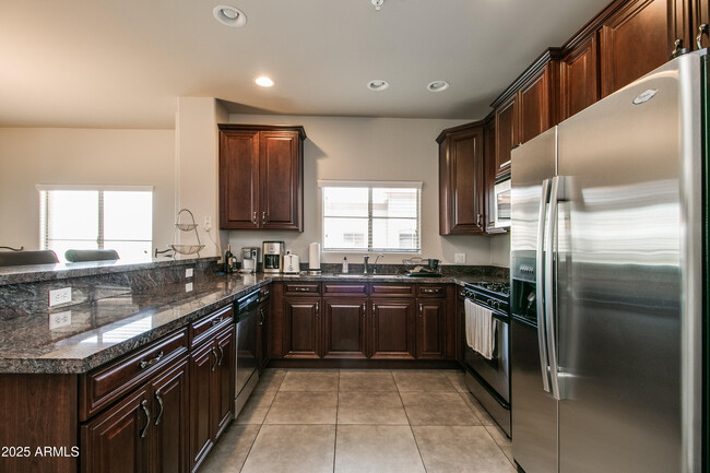 Building Photo - 5350 E Deer Valley Dr