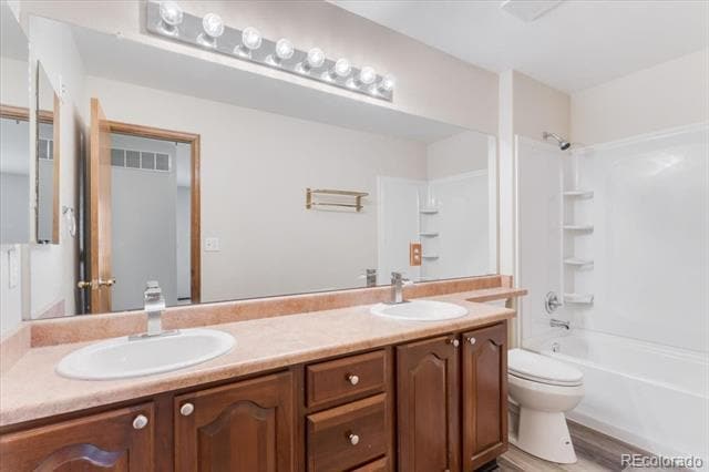 Building Photo - 6691 W 98th Pl