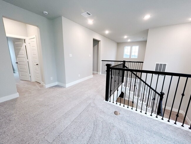 Building Photo - 29623 Burcreek Ln