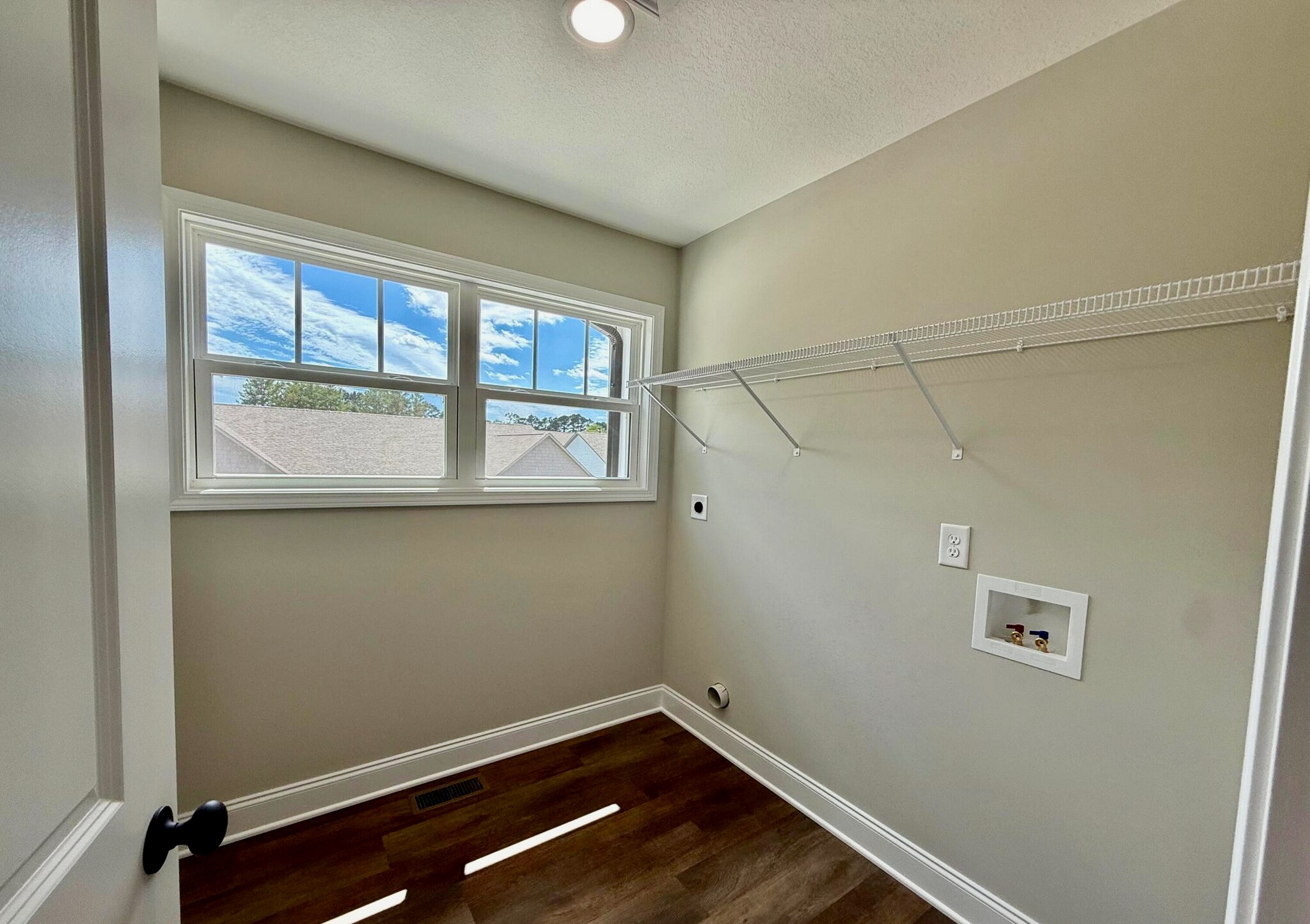 Building Photo - 7302 Bonnie Marie Way