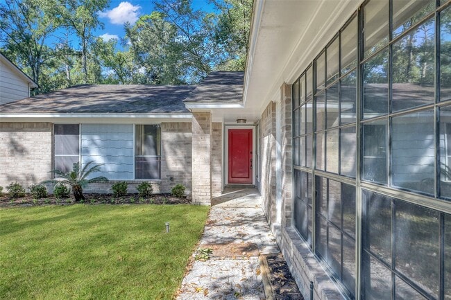 Building Photo - 9 Birchcane Dr