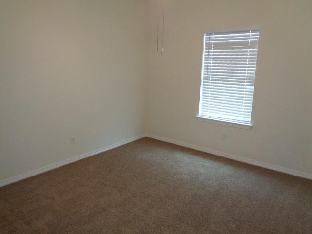 Building Photo - 10222 Berry Hill Ln