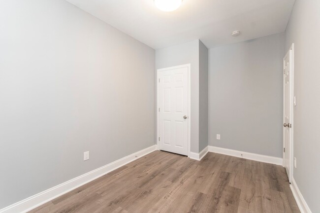 Building Photo - Gorgeous ~ Spacious ~ Brand New 3 Bedroom ...