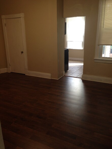 Building Photo - 726 Boggs Ave
