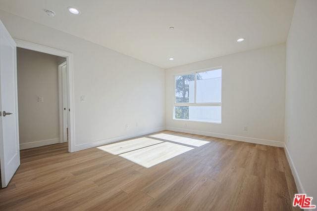 Building Photo - 10803 Kling St