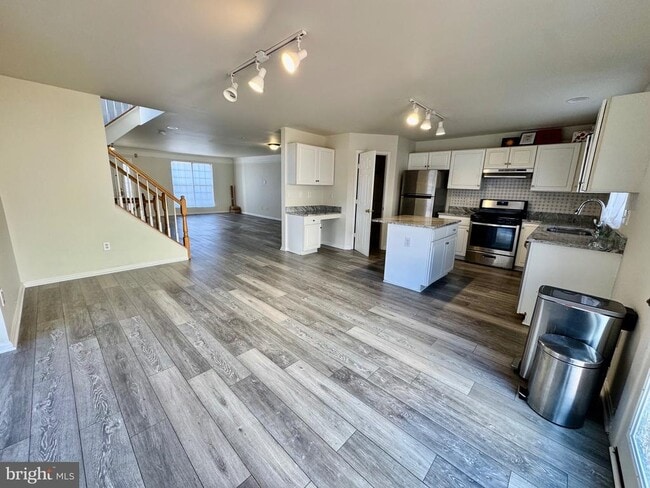 Building Photo - 13660 Ansel Terrace