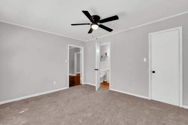 Building Photo - Renovated 3 Bedroom 2 Bath Home for Rent!