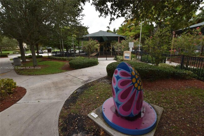 Building Photo - 3800 Oaks Clubhouse Dr