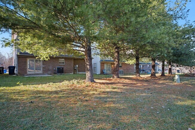 Building Photo - 2540 Sun Seeker Ct