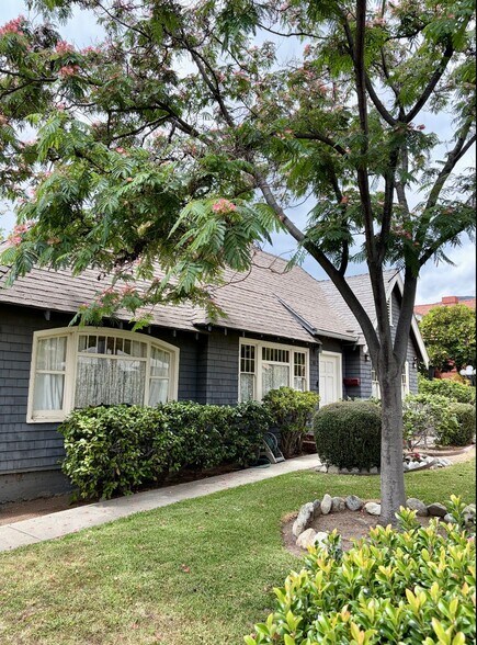 Building Photo - 158 N Canyon Blvd