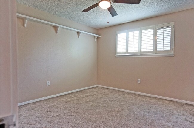 Building Photo - 1922 Westlake Way