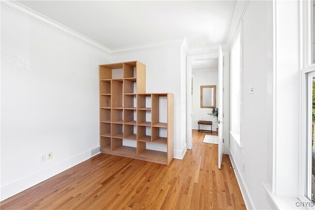 Building Photo - 112 Orchard Rd