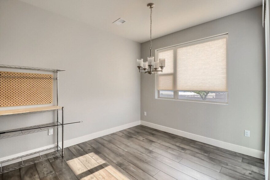 Building Photo - 12243 W Alameda Dr