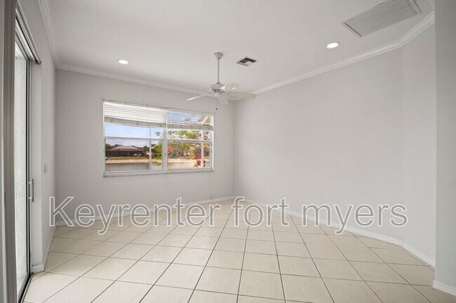 Building Photo - 1072 Port Orange Way