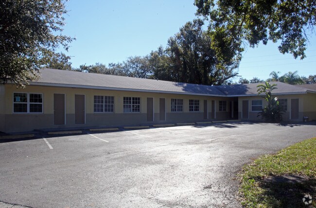 Primary Photo - Hudson Place Apartments