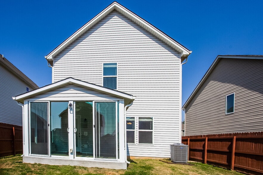 Building Photo - 12521 Palomino Dr