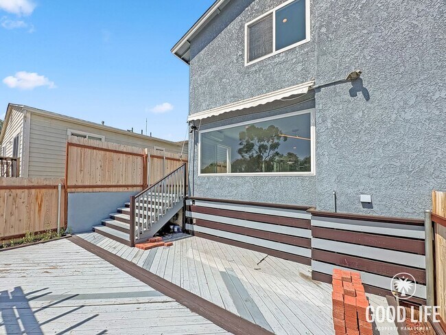 Building Photo - Sophisticated 2BD/2.5BA City Heights Home with Private Deck, Canyon Views & Soaking Tub
